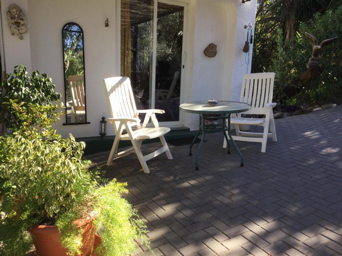 Finca El Rio, The Studio Self Catering With Pool And Hydrotherapy Jacuzzi Set In Beautiful Gardens, Guaro Exterior foto